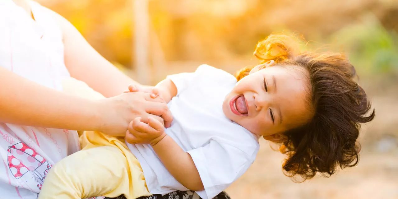 Bermain Permainan Tradisional Baik untuk Kesehatan dan Kecerdasan Anak